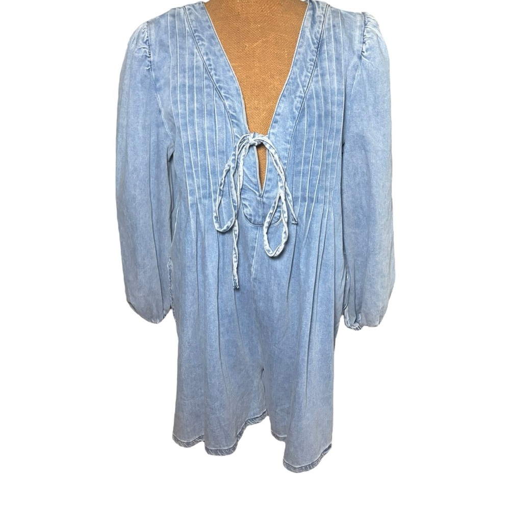 La Lavon Light Blue Denim Jumpsuit Size L